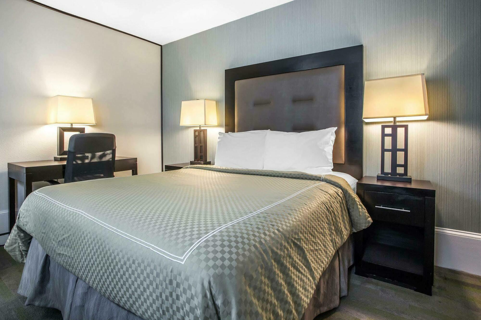 Quality Inn Center City Philadelphia Exterior foto